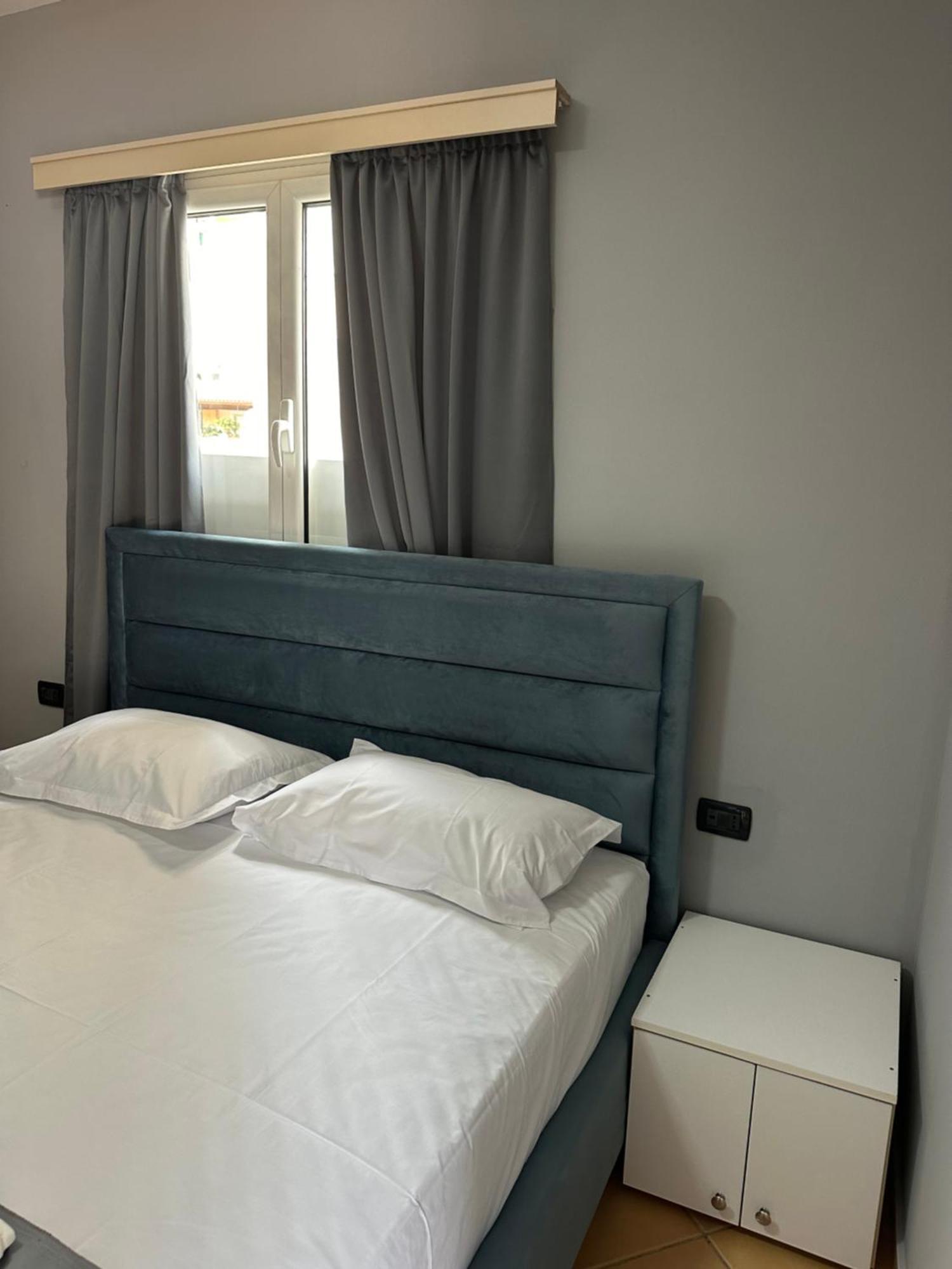 Olivias Apartments City Center Саранде Екстериор снимка