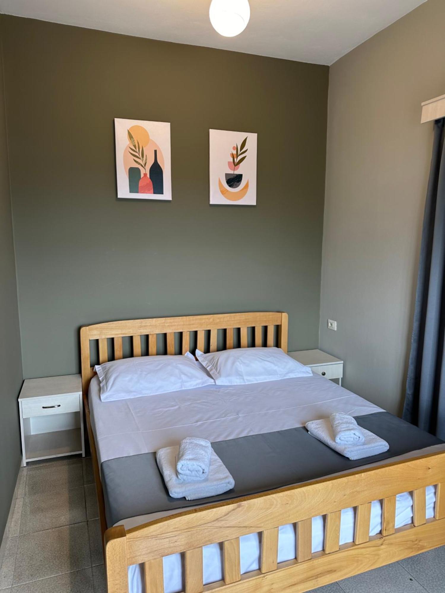 Olivias Apartments City Center Саранде Екстериор снимка