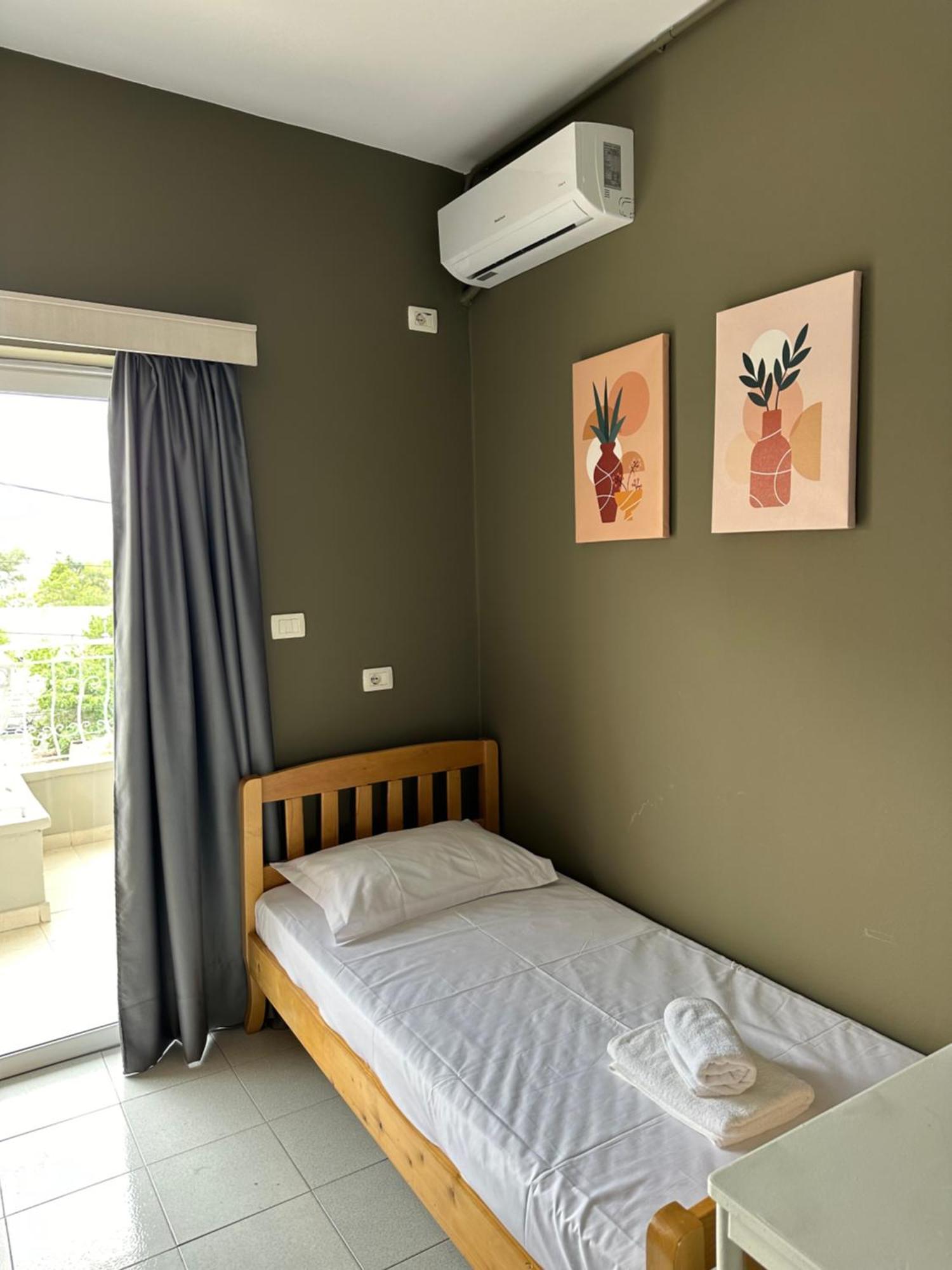 Olivias Apartments City Center Саранде Екстериор снимка