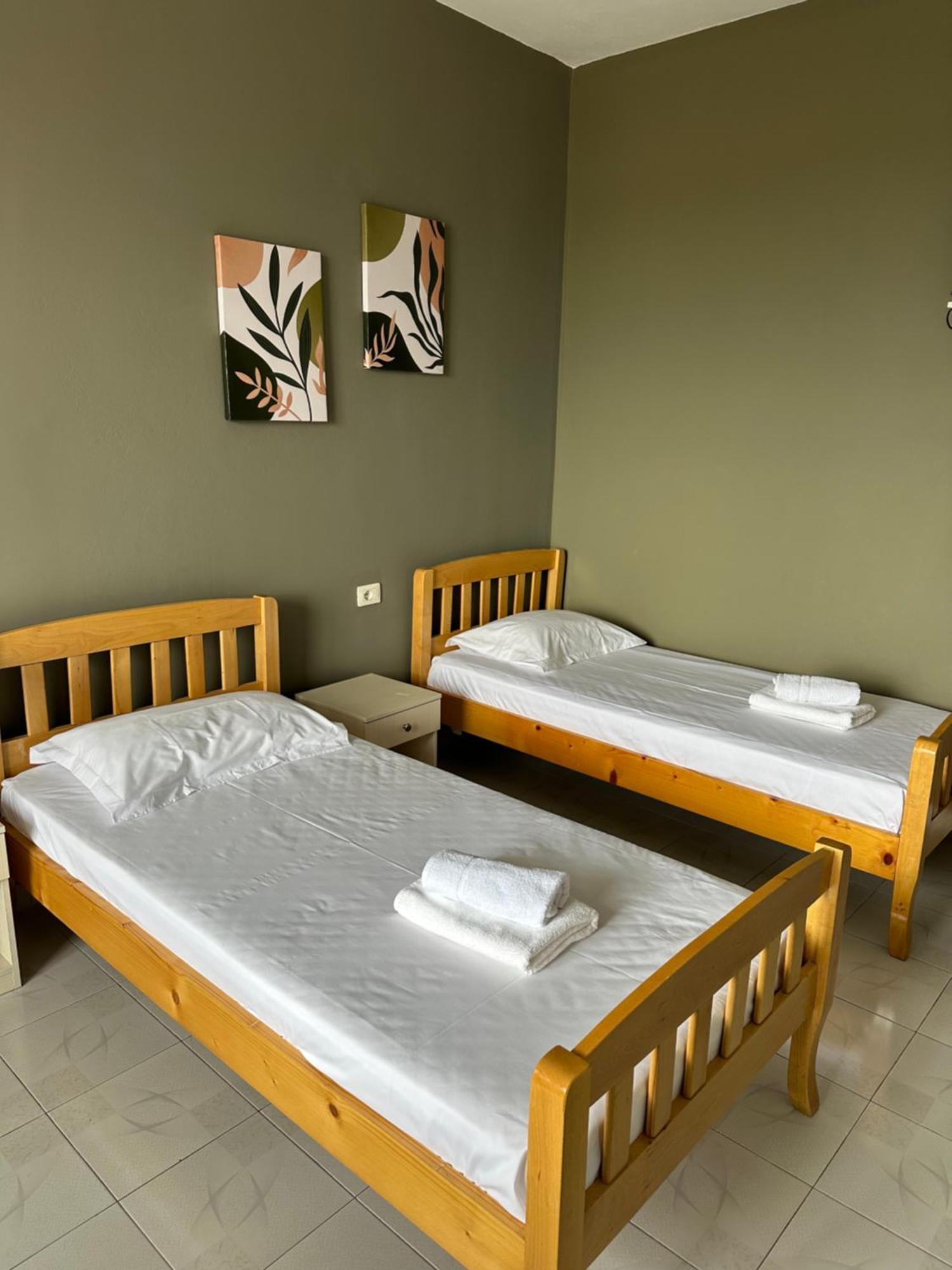 Olivias Apartments City Center Саранде Екстериор снимка