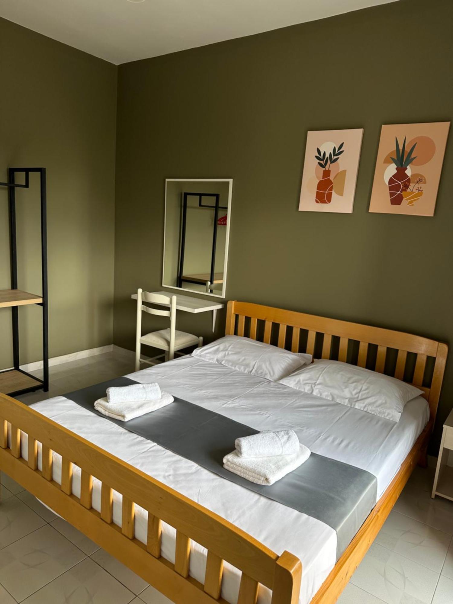 Olivias Apartments City Center Саранде Екстериор снимка